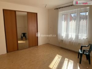 Prodej rodinného domu, Praha - Prosek, Hlavenecká, 165 m2