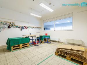 Prodej skladu, Nové Hamry, 3190 m2