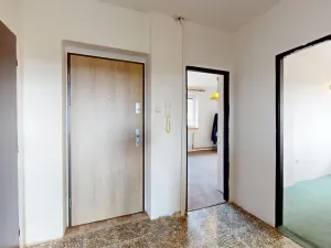 Prodej bytu 3+1, Brniště - Luhov, 79 m2