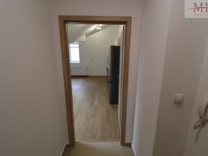 Pronájem bytu 2+kk, Teplice, Dubská, 65 m2