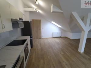 Pronájem bytu 2+kk, Teplice, Dubská, 65 m2