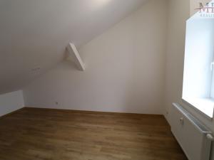 Pronájem bytu 2+kk, Teplice, Dubská, 65 m2