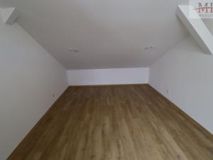 Pronájem bytu 2+kk, Teplice, Dubská, 65 m2