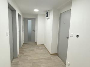 Pronájem bytu 2+kk, Olomouc, U solných mlýnů, 33 m2