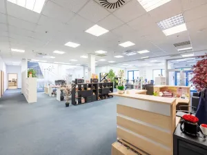 Pronájem obchodního prostoru, Praha - Zličín, Na Radosti, 1030 m2