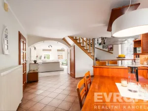Prodej rodinného domu, Dolní Lánov, 140 m2