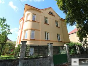 Pronájem bytu 2+kk, Kolín - Kolín II, Riegrovo náměstí, 352 m2
