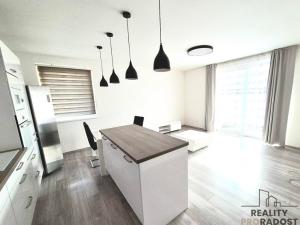 Pronájem bytu 3+kk, Jihlava, Lužická, 93 m2