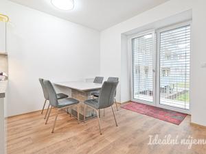 Pronájem bytu 2+kk, Slavkov u Brna, Slovanská, 81 m2