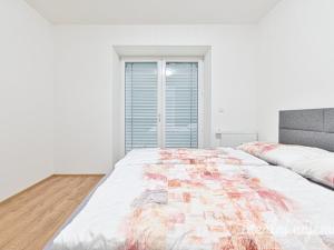 Pronájem bytu 2+kk, Slavkov u Brna, Slovanská, 81 m2