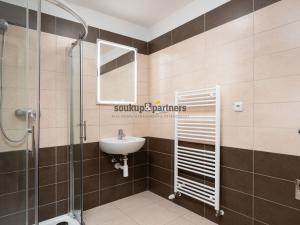Prodej bytu 2+kk, Jesenice, Cedrová, 69 m2