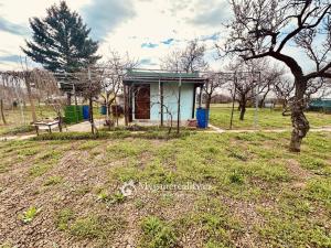 Prodej zahrady, Znojmo, 561 m2