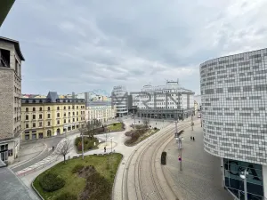 Prodej bytu 3+1, Liberec - Liberec III-Jeřáb, nám. Soukenné, 119 m2