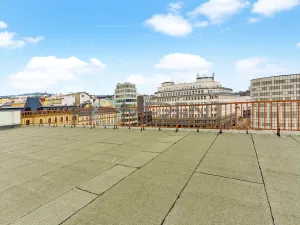 Prodej bytu 3+1, Liberec - Liberec III-Jeřáb, nám. Soukenné, 119 m2