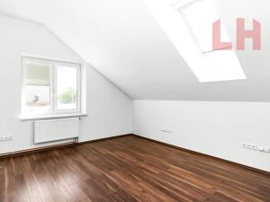 Prodej bytu 3+kk, Dolní Benešov, Opavská, 134 m2