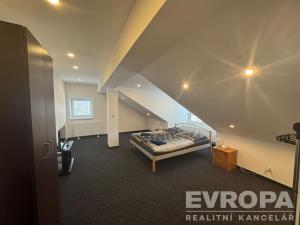 Pronájem bytu 2+1, Světlá nad Sázavou, 94 m2