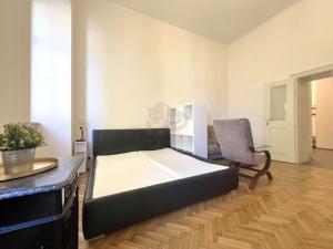 Pronájem bytu 1+1, Praha - Staré Město, Smetanovo nábřeží, 35 m2