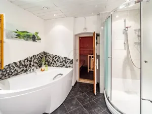 Prodej rodinného domu, Frymburk, č.ev., 294 m2