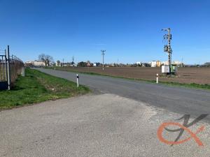 Prodej komerčního pozemku, Lutín, 7496 m2