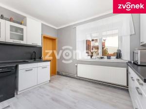 Prodej rodinného domu, Ostrata, 240 m2
