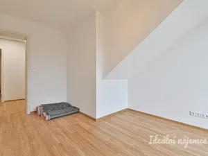 Pronájem bytu 4+kk, Mokrá-Horákov - Mokrá, 127 m2