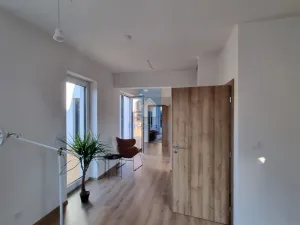 Prodej bytu 4+1, Praha - Běchovice, Pplk. Nováčka, 139 m2