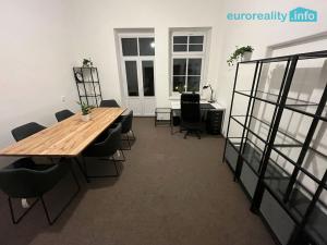 Pronájem kanceláře, Mariánské Lázně, Hlavní třída, 45 m2