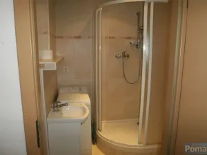 Pronájem bytu 1+kk, Praha - Modřany, Platónova, 32 m2