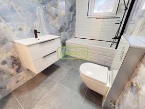 Prodej bytu 2+1, Teplice, Americká, 53 m2
