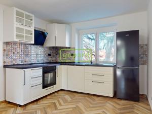 Prodej bytu 2+1, Teplice, Americká, 53 m2