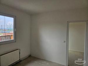 Pronájem komerční nemovitosti, Praha - Nusle, Na hřebenech II, 18 m2