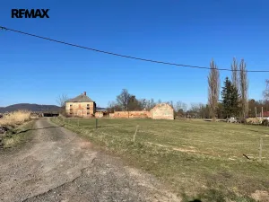 Prodej komerční nemovitosti, Vražné, 2764 m2