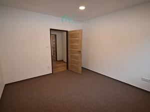 Pronájem bytu 3+1, Chrudim, B. Martinů, 70 m2