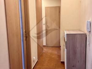 Prodej bytu 2+1, Praha - Letňany, Fryčovická, 52 m2