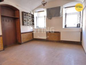 Prodej komerční nemovitosti, Rožná, 400 m2