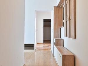Pronájem bytu 2+1, Uherské Hradiště, Na Rybníku, 53 m2