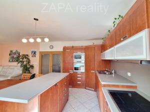 Prodej rodinného domu, Praha - Kbely, Pod Nouzovem, 147 m2