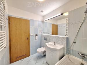 Prodej rodinného domu, Praha - Kbely, Pod Nouzovem, 147 m2