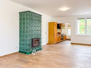 Prodej rodinného domu, Znojmo, Otokara Březiny, 215 m2