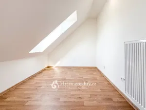 Prodej rodinného domu, Znojmo, Otokara Březiny, 215 m2