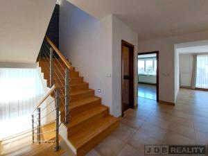Prodej rodinného domu, Praha - Horní Počernice, Kramolná, 215 m2