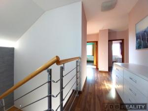 Prodej rodinného domu, Praha - Horní Počernice, Kramolná, 215 m2