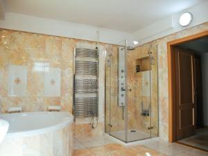 Prodej rodinného domu, Kunín, 300 m2