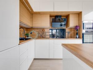 Pronájem bytu 3+kk, Praha - Hodkovičky, Šenácká, 82 m2