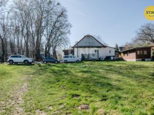 Prodej komerční nemovitosti, Trojanovice, 850 m2