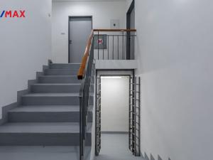 Pronájem bytu 2+kk, Litvínov - Horní Litvínov, Ladova, 59 m2