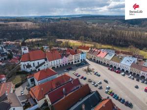 Prodej rodinného domu, Nové Město nad Metují, Husovo náměstí, 740 m2