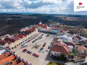 Prodej rodinného domu, Nové Město nad Metují, Husovo náměstí, 740 m2