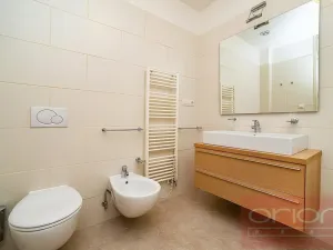 Pronájem bytu 2+kk, Praha - Vinohrady, Italská, 72 m2