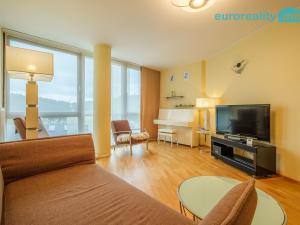 Prodej bytu 3+kk, Karlovy Vary, Na Vyhlídce, 89 m2